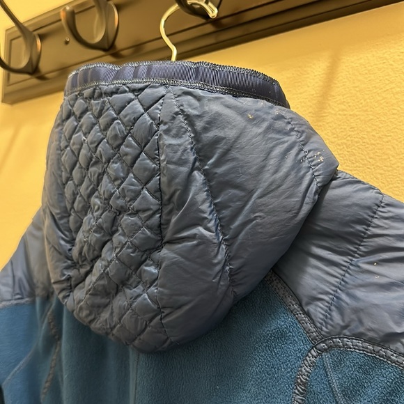 Lululemon Run: Bundle Up Jacket in Limitless Blue | size 6 - Picture 6 of 16